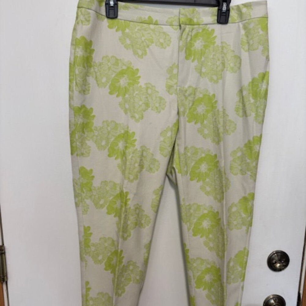 NEW COLDWATER CREEK NATURAL FIT FLORAL NEON GREEN STRAIGHT LEG JEGGINS. SZ. 12
